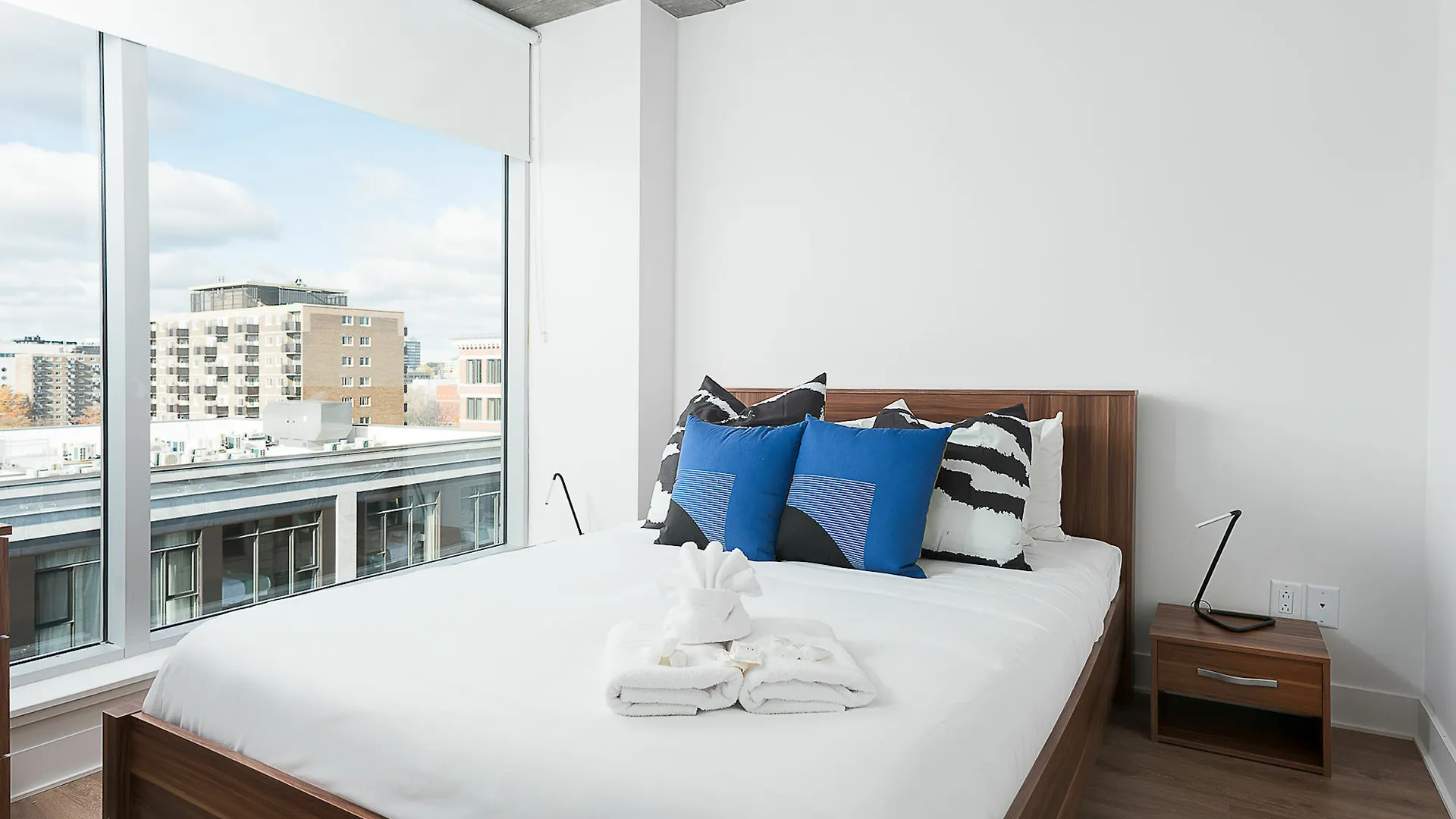 Incredible 1Br In Downtown Mtl By Sonder Apartman Montréal
